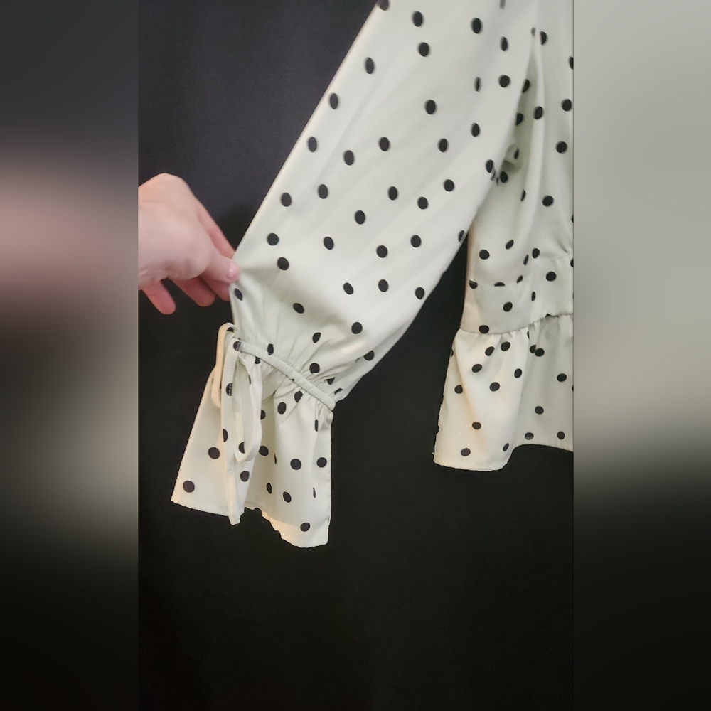 Asos Long Sleeve Polka Dot Blouse In Pistachio Si… - image 7